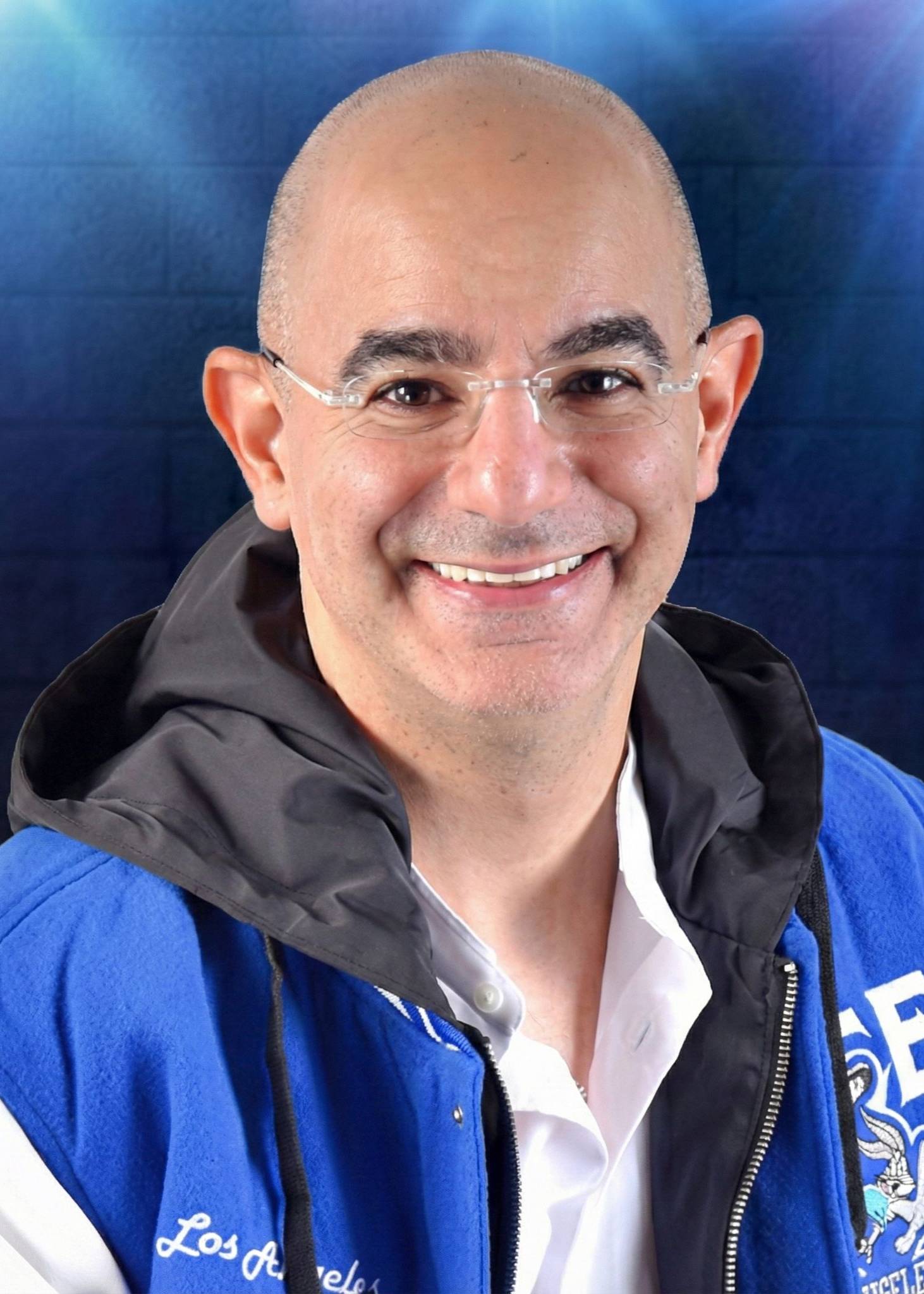  מני עוזרי | הזמנת כרטיסים