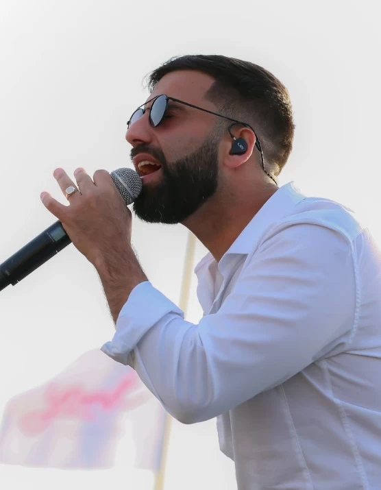  אליעד בהופעה | הזמנת כרטיסים