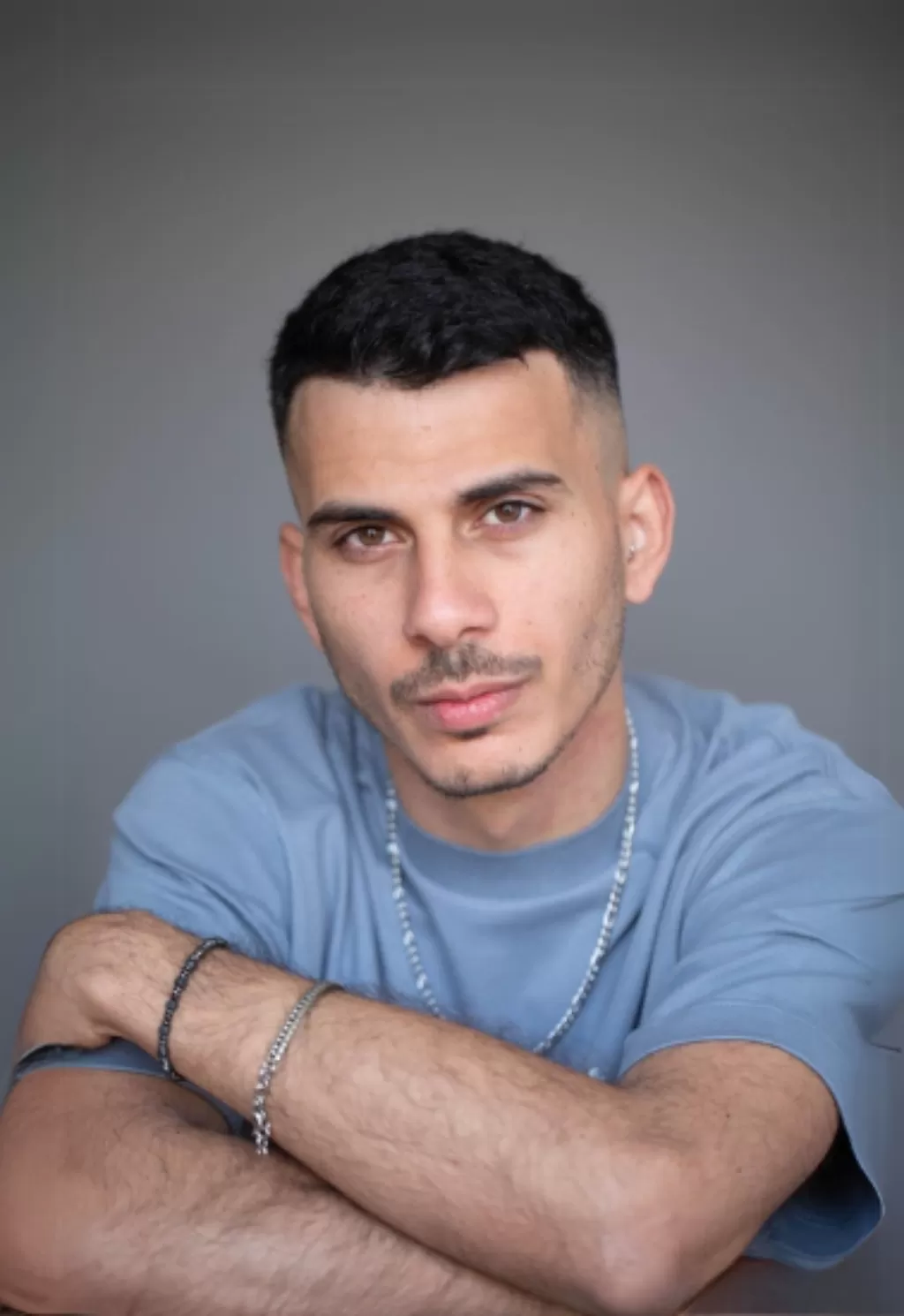  אבי אבורומי | הזמנת כרטיסים