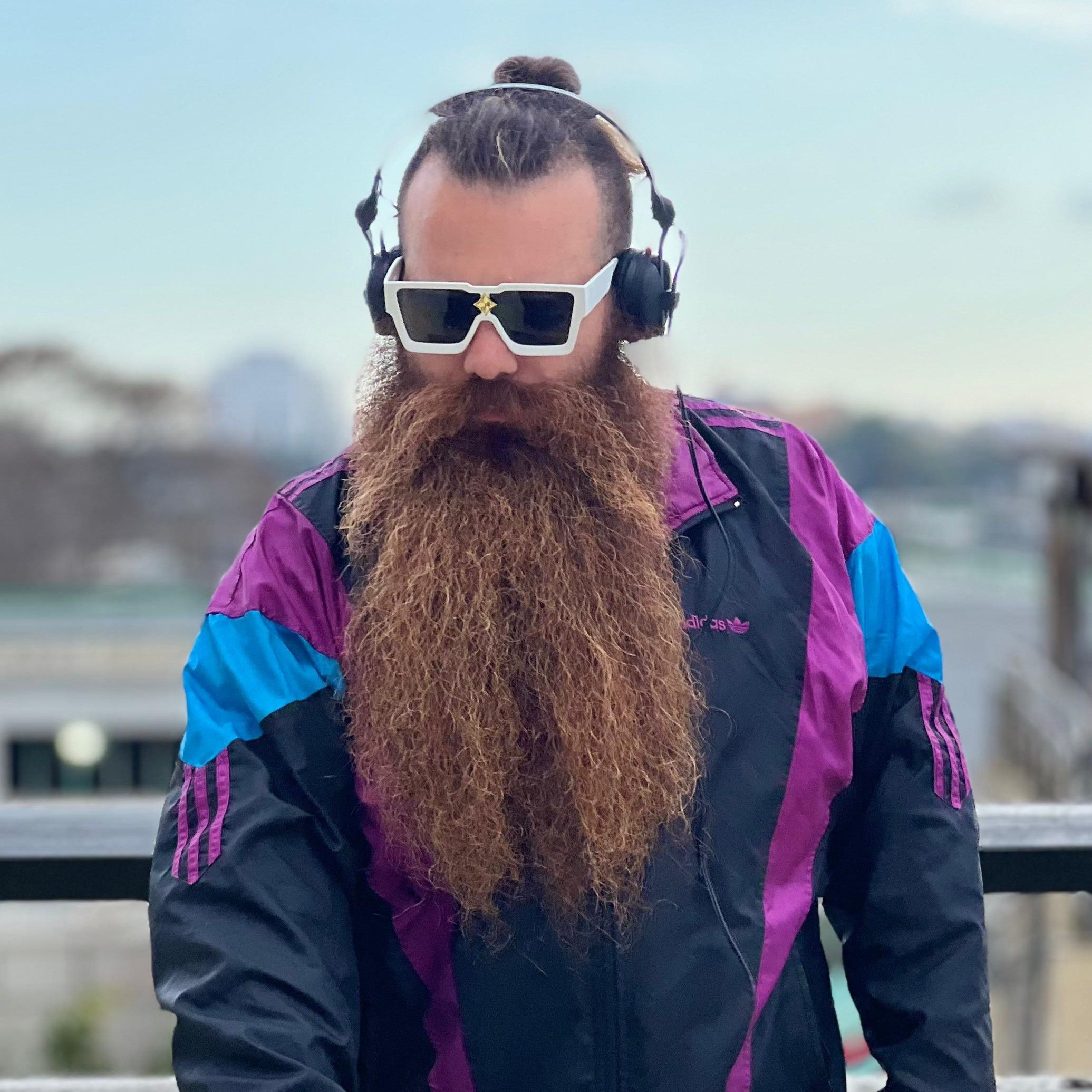 גלעד המזוקן